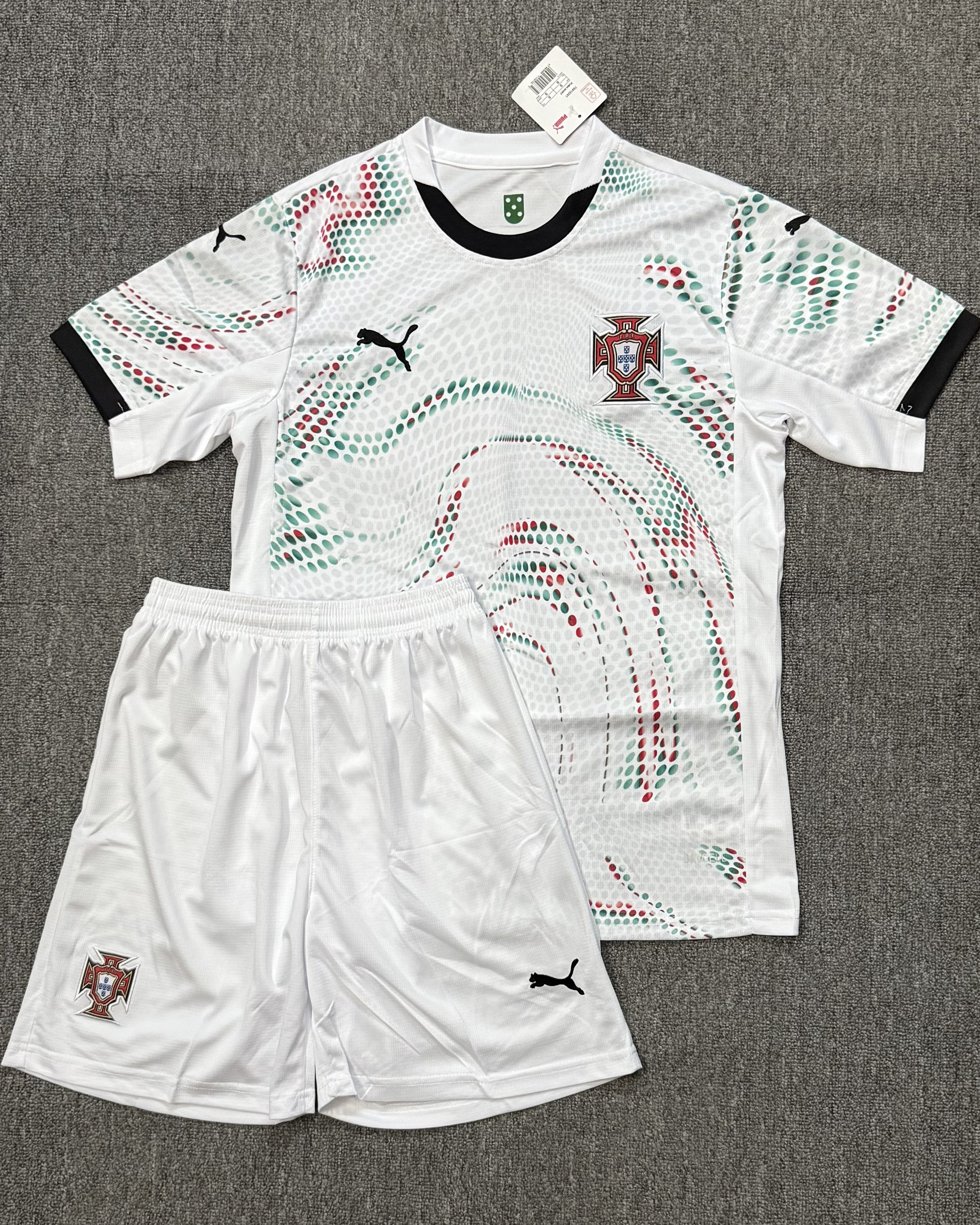 Portugal Kit Per Adulti