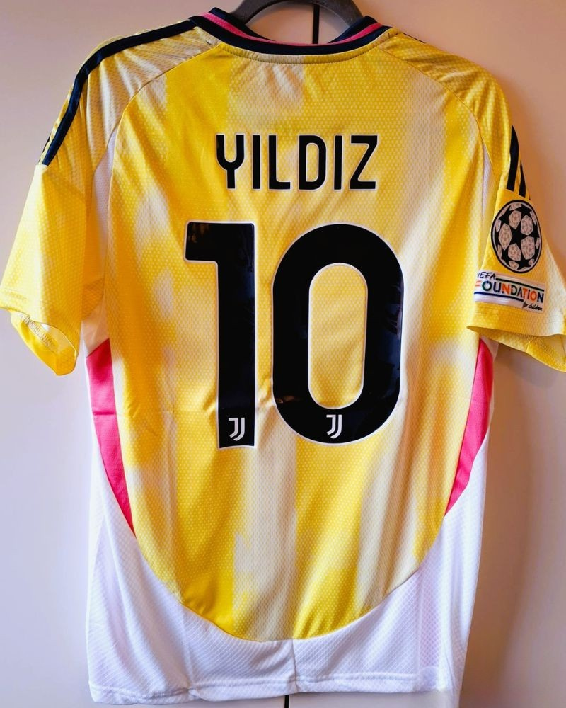 Juventus 2024-2025 - Stella