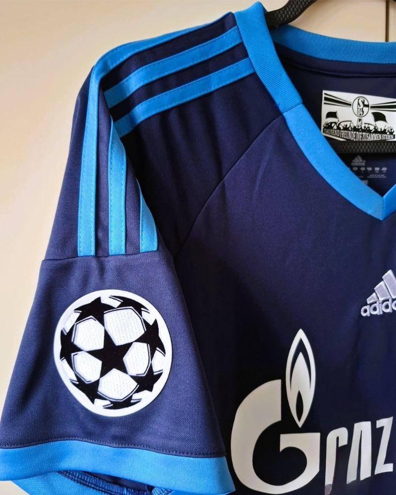 Raul Gonzalez Blanco 201011 2010-2011