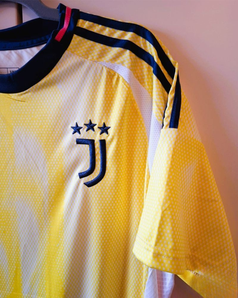 Juventus 2024-2025 - Stella
