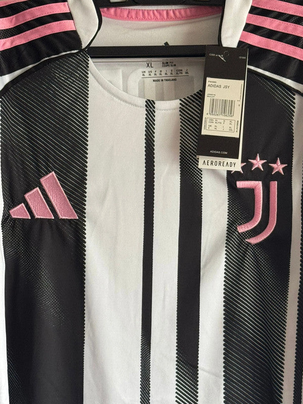 Juventus 2025-2026 - Bremer