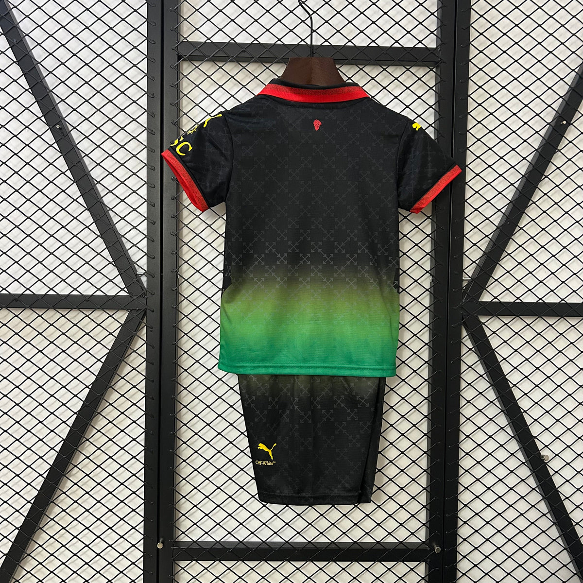 Milan Kid Kit