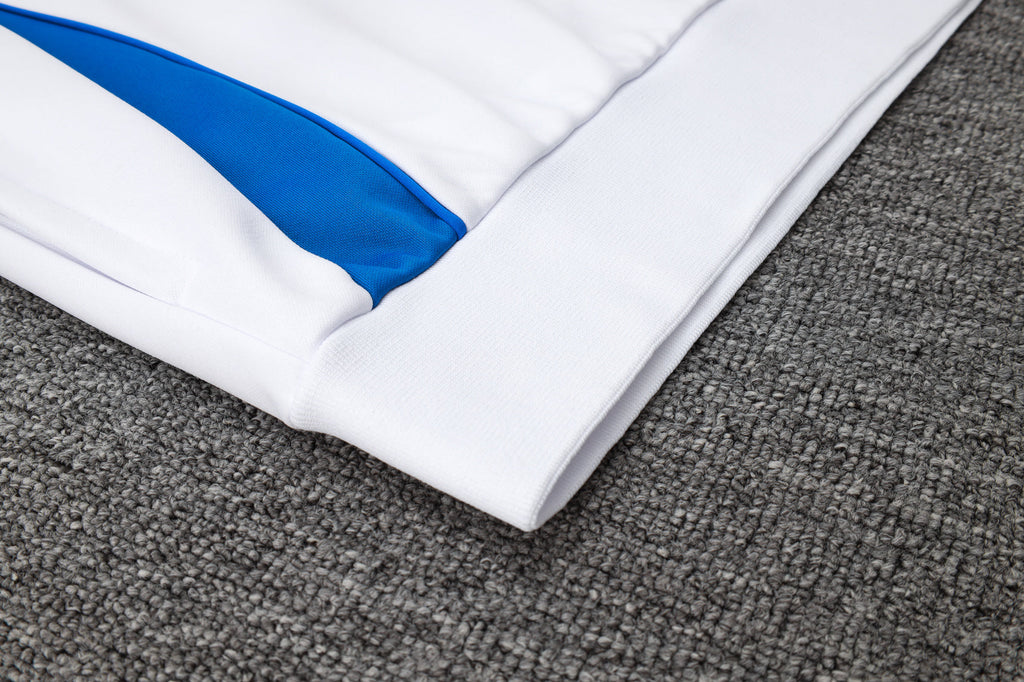 Italy 2025 - Tracksuit