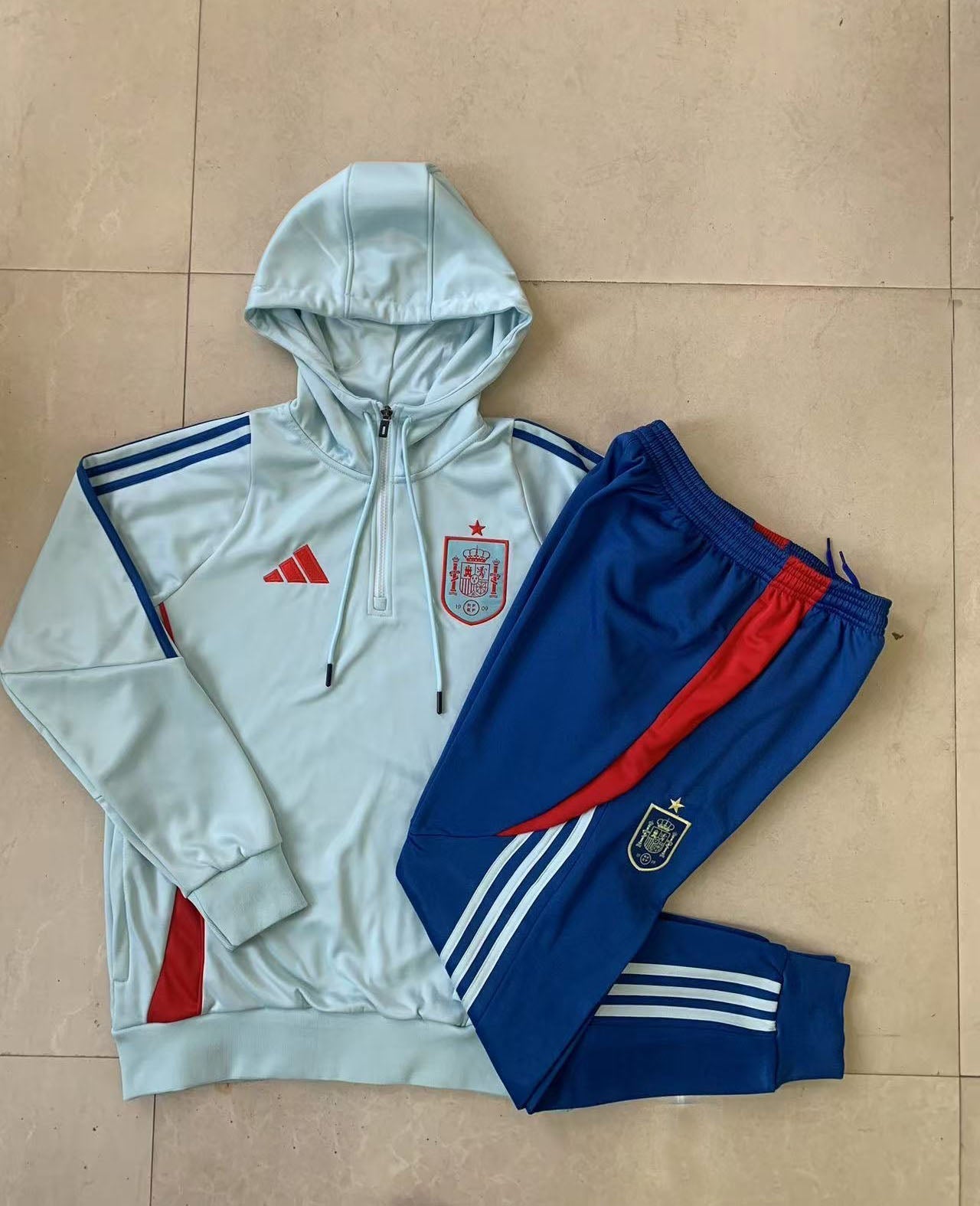 Spain 2025 - Tracksuit