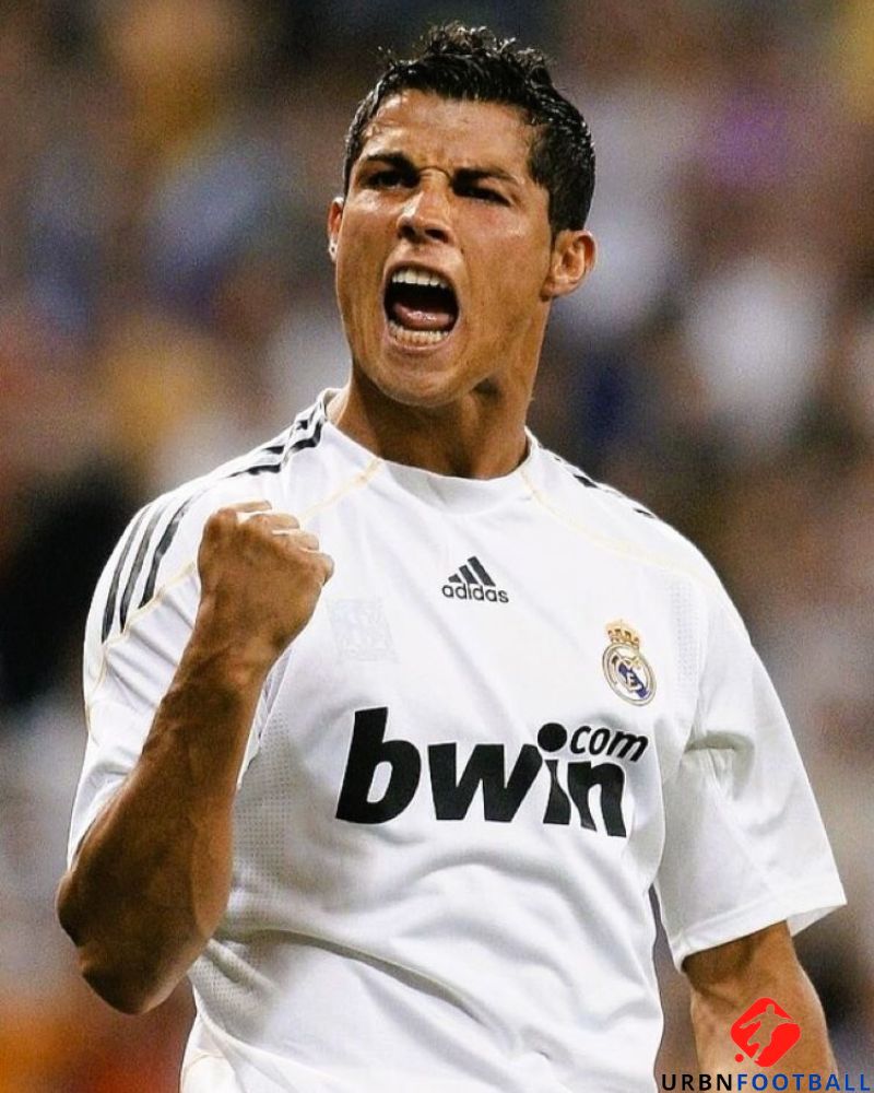Real Madrid 2009-2010 - Ronaldo Cristiano