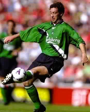 Liverpool 1999-1900 - Fowler Robbie