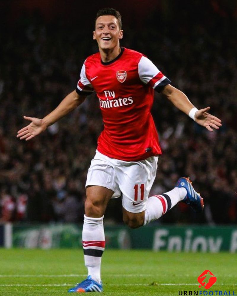 Arsenal 2013-2014 - Ozil Mesut