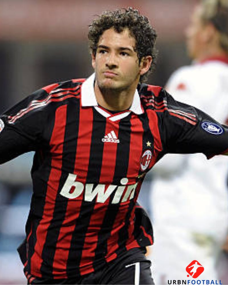 Milan 2009-2010 - Pato Alexandre