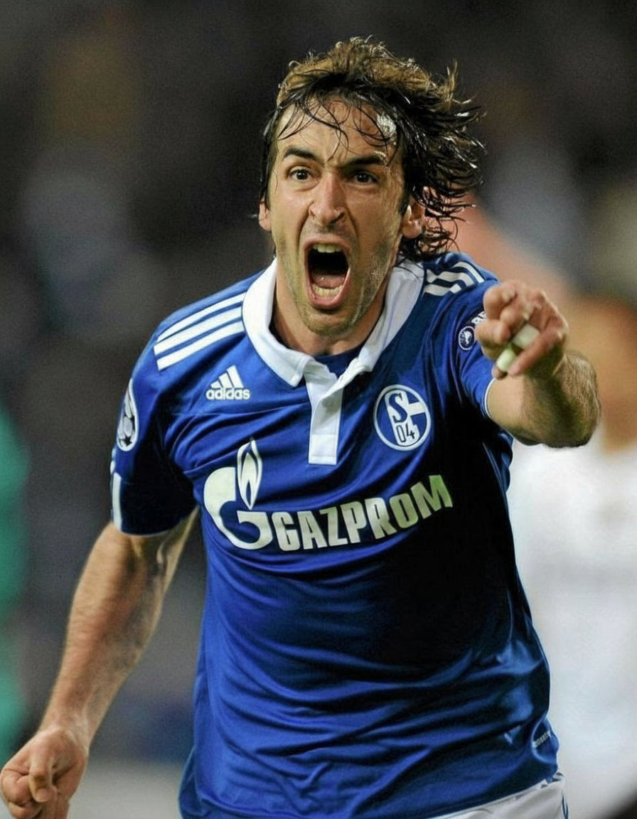 Schalke 2010-2011 - Raul Gonzalez Blanco