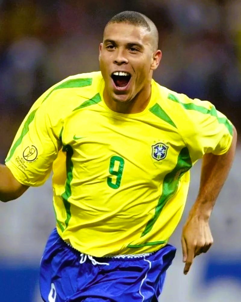 Brazil 2002-2003 - Ronaldo
