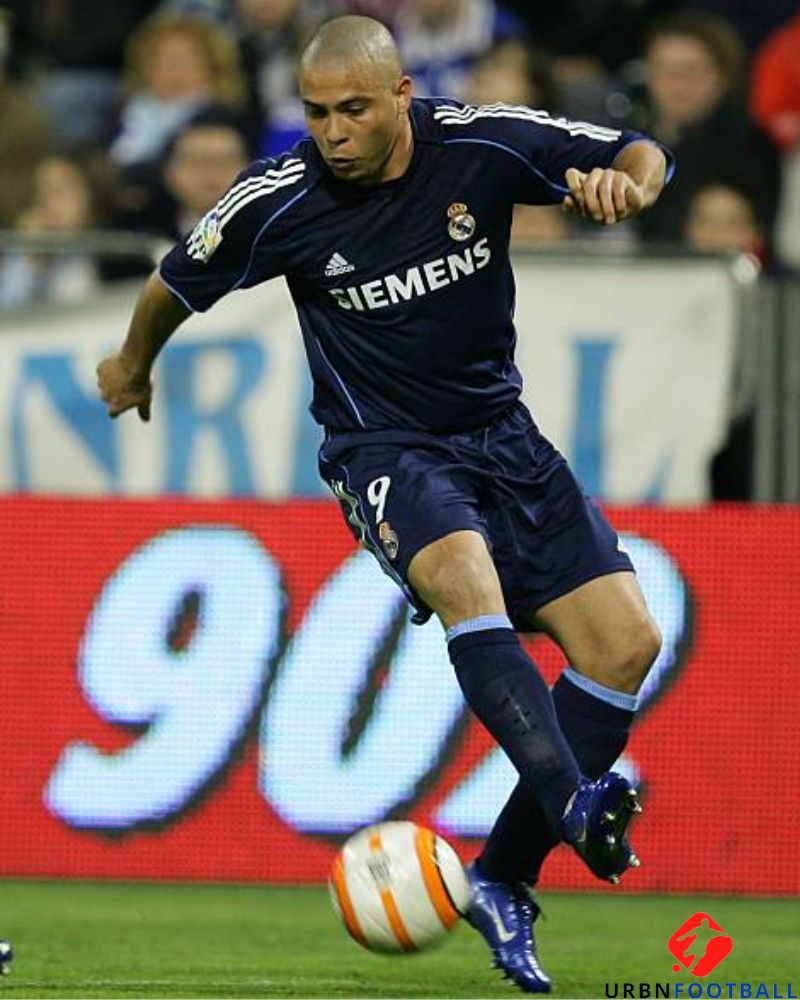 Real Madrid 2005-2006 - Ronaldo