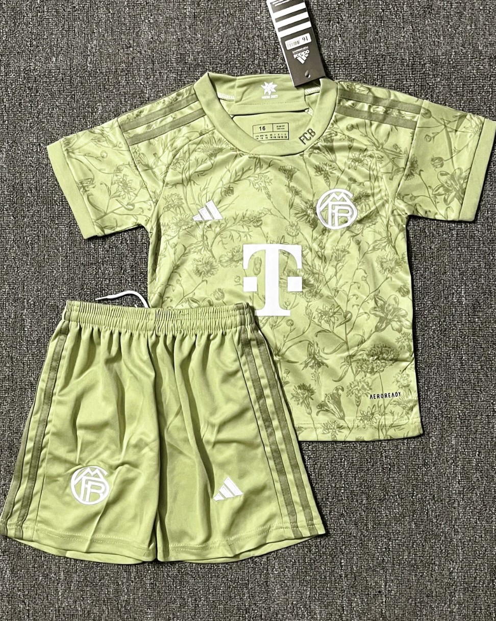 Bayern Munich Kit Per Bambini Munchen
