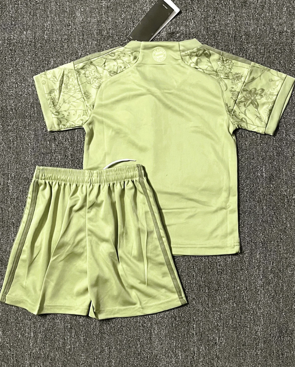 Bayern Munich Kit Per Bambini Munchen
