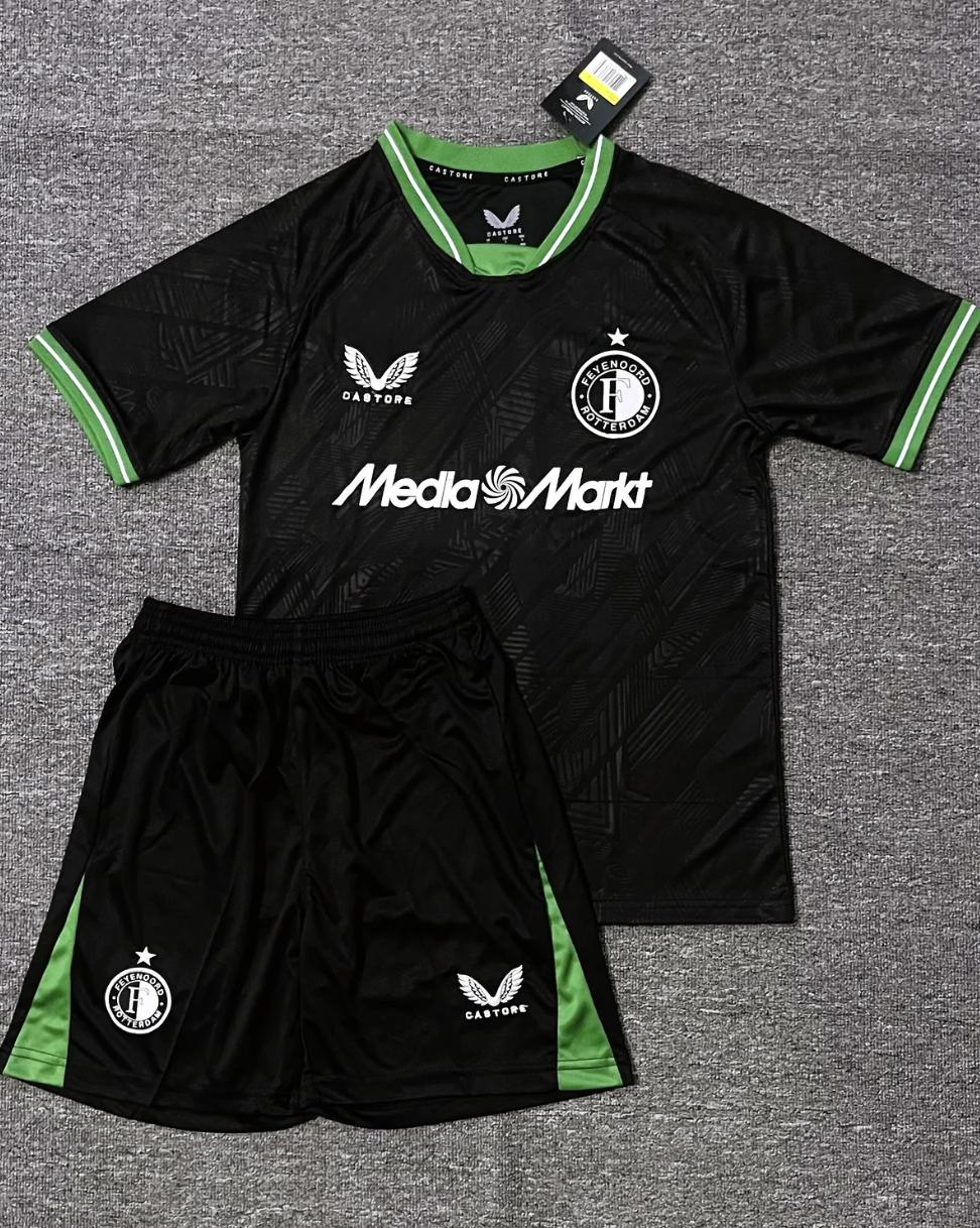 Feyenoord Kit Per Bambini