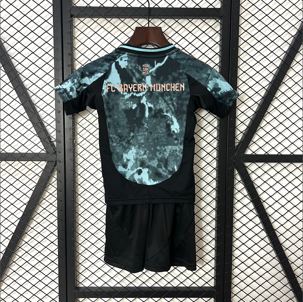 Bayern Munich Kit Per Bambini Munchen