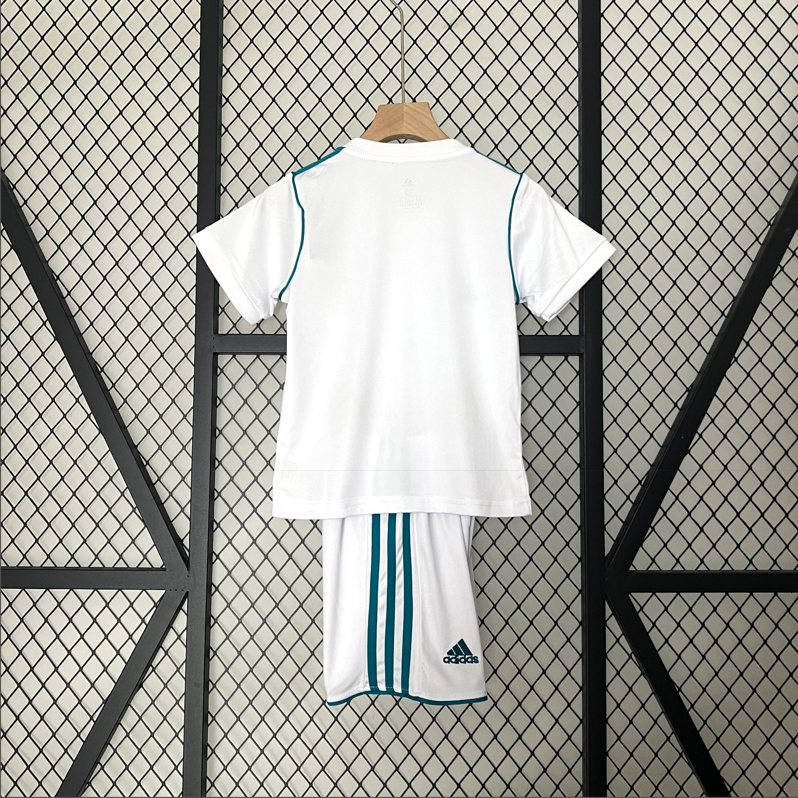 Real Madrid Kit Per Bambini