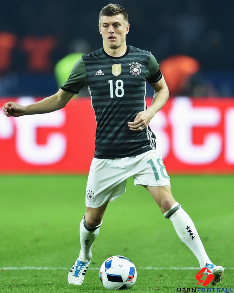 Germany 2016-2017 - Kroos Toni