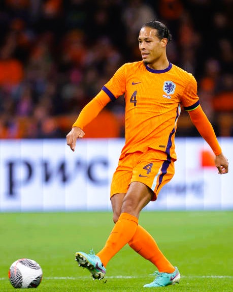 Netherlands 2024-2025 - Van Dijk Virgil