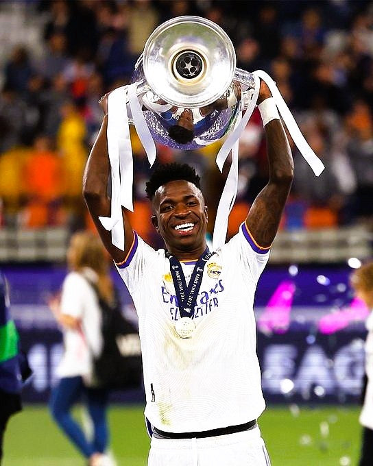 Real Madrid 2021-2022 - Vinicius Jr