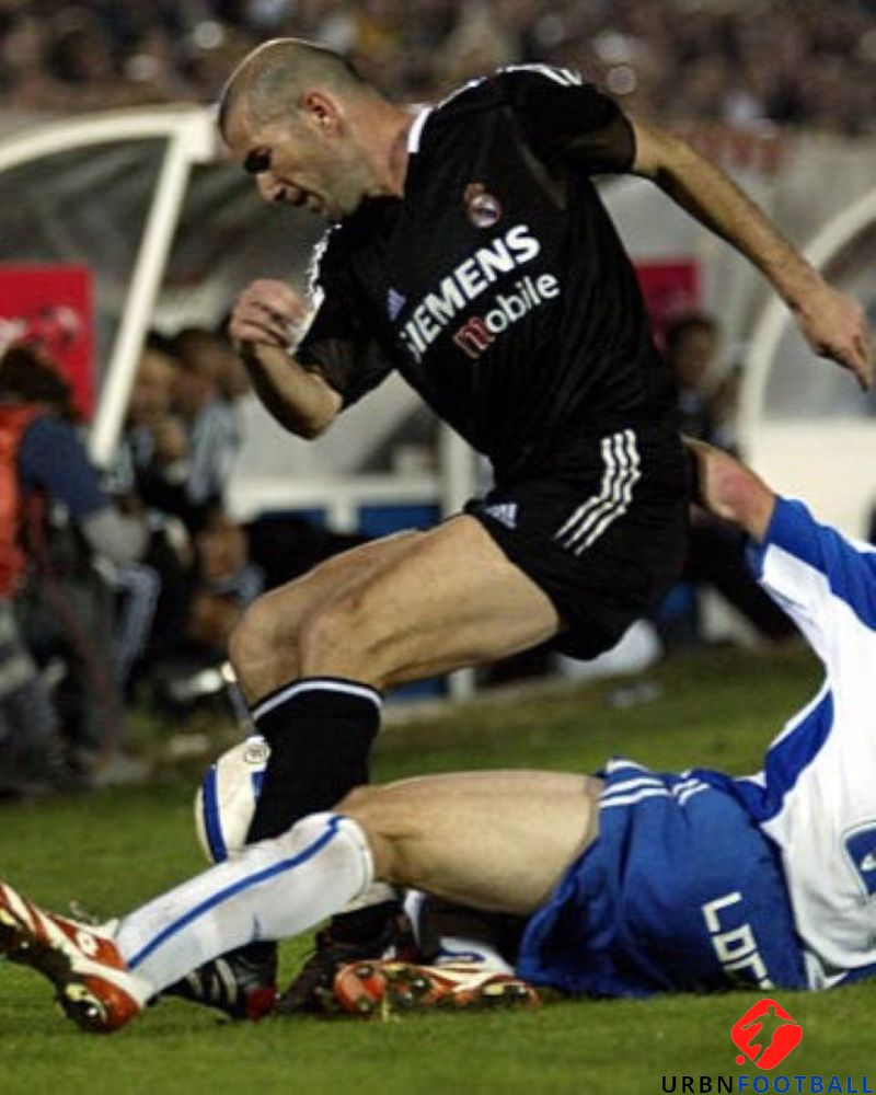 Real Madrid 2004-2005 - Zidane Zinedine
