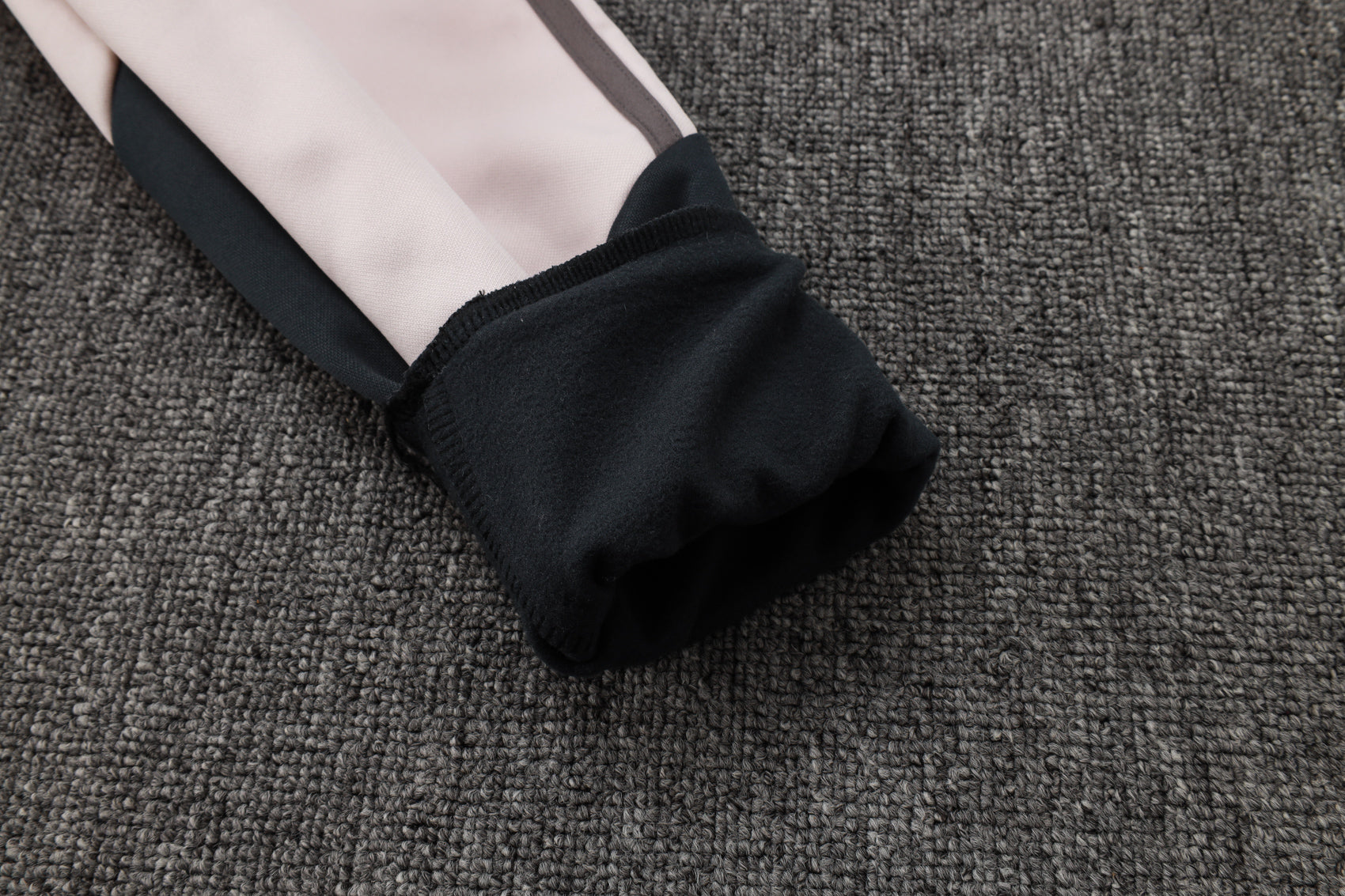 Real Madrid 2025 - Tracksuit